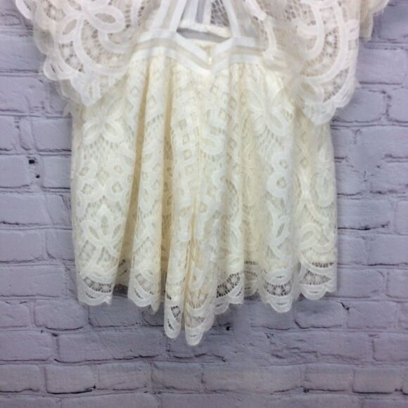 Luxxel Romper Women's Sz L Ivory Lace Sheer Top Lined Bottom Beachy Boho Festive - Picture 9 of 10